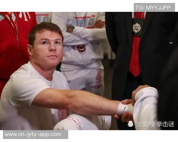 大克里琴科与桑德斯的巅峰对决谁将赢得拳坛荣耀之战 大克里琴科与桑德斯的巅峰对决谁将赢得拳坛荣耀之战