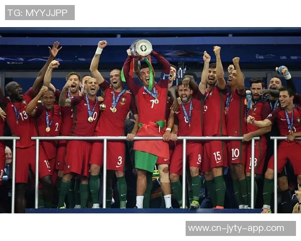 2016年欧洲杯决赛回顾葡萄牙逆袭法国夺冠的传奇之战